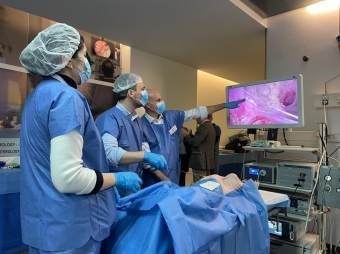 CURSO INTERNACIONAL DE CIRUGIA DE TIROIDES